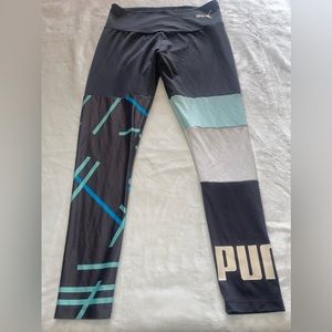 Women’s puma leggings size medium